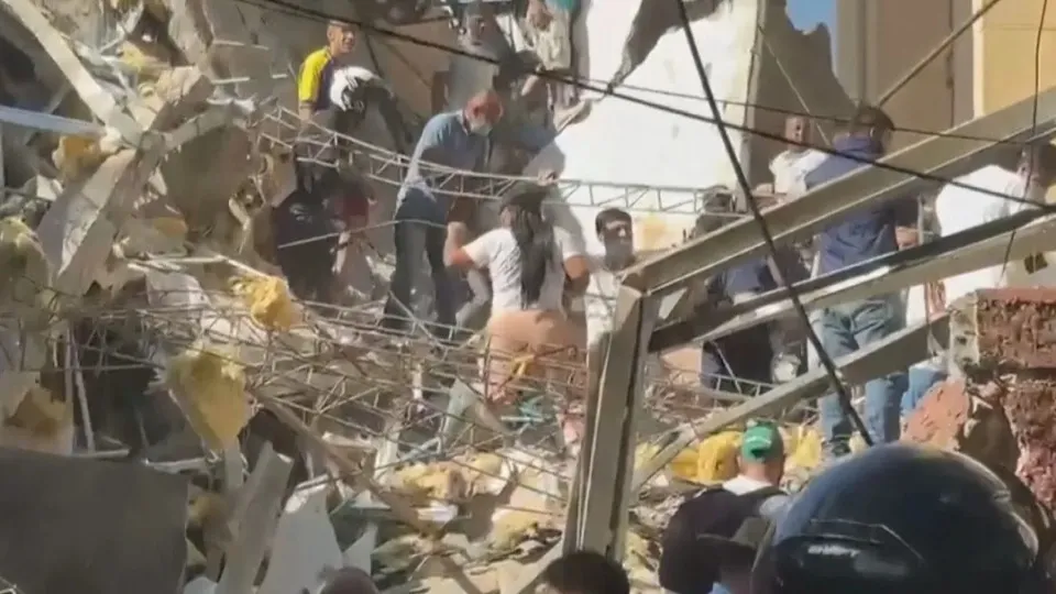 Colômbia declara emergência após terremoto e número de mortos passa de 110