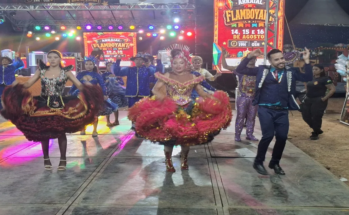 Capa do evento  Festa: Inovação e Cultura Marcam o Sucesso do Arraial Flamboyant  ZONA LESTE
